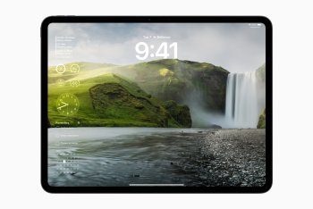 iPadOS 17 umožňuje uživatelům přizpůsobit si uzamčenou obrazovku tak, aby byla osobnější, a interaktivní widgety umožňují další přehledné informace.