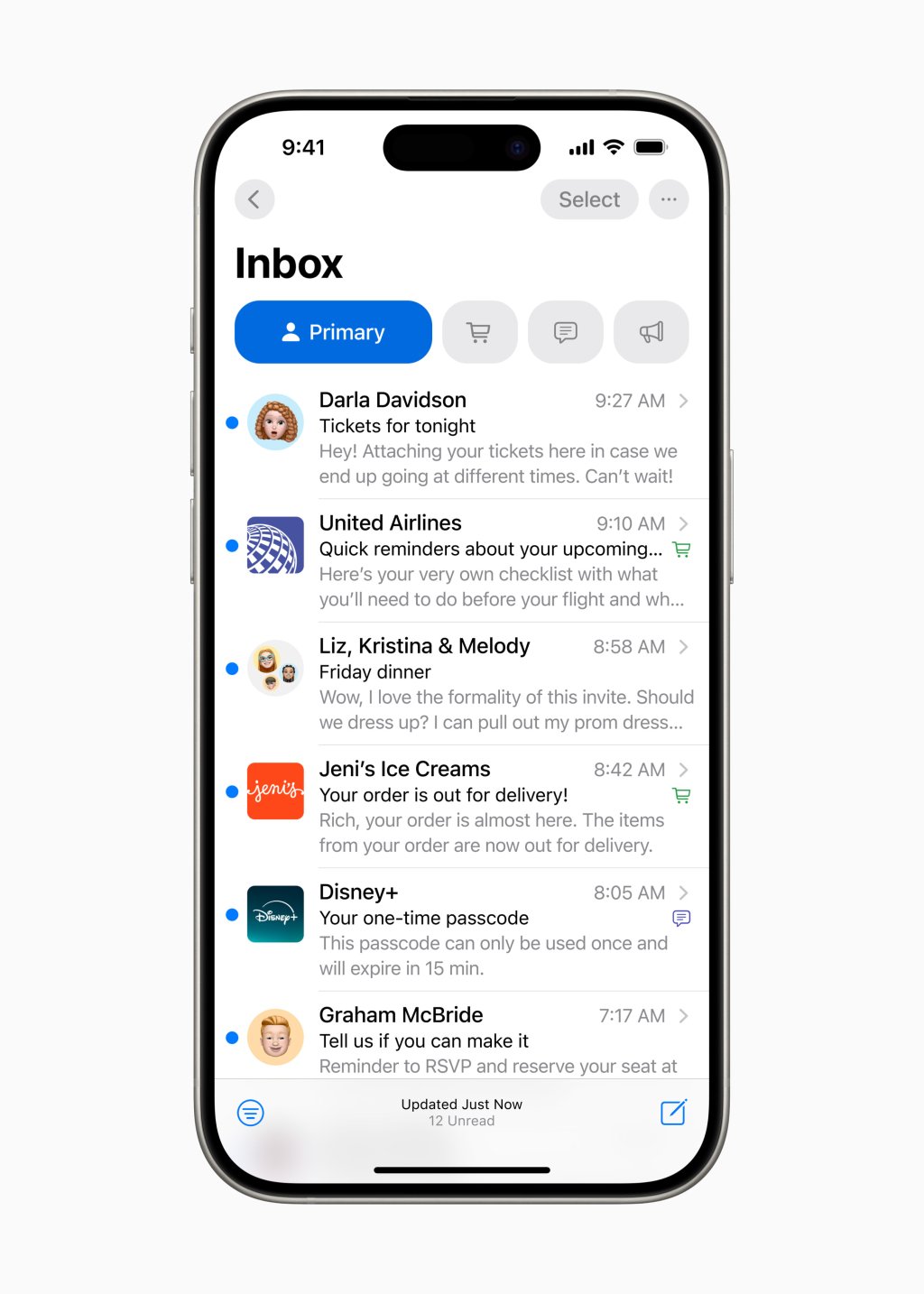 Aplikace Mail přin&aacute;&scaron;&iacute; nov&eacute; způsoby spr&aacute;vy doručen&eacute; po&scaron;ty s kategorizac&iacute;, kter&aacute; zahrnuje kategorie Prim&aacute;rn&iacute;, Transakce, Aktualizace a Akce.