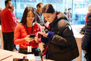 Otevření nového centra Apple Pacific ve Vancouveru