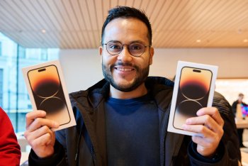 Otevření nového centra Apple Pacific ve Vancouveru