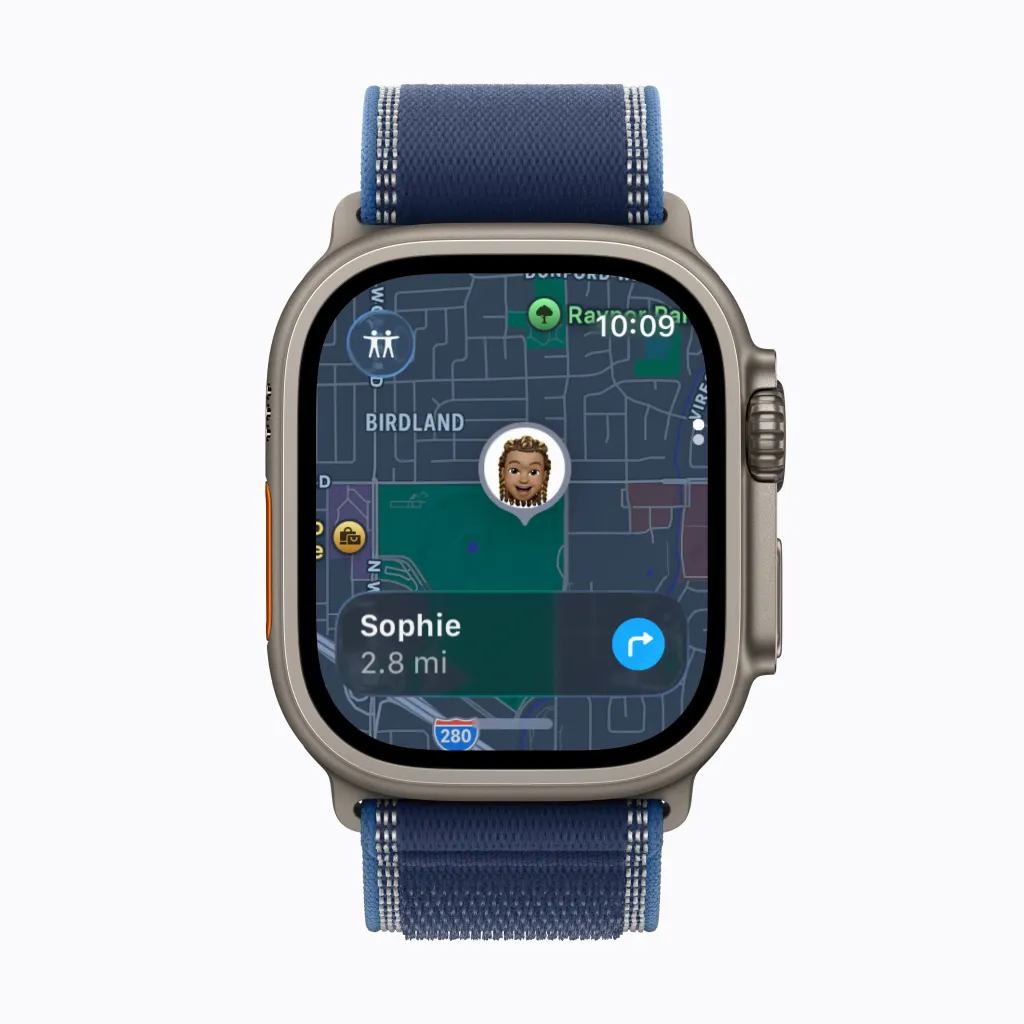 Aplikace Naj&iacute;t na Apple Watch se zobrazen&iacute;m polohy kontaktu na mapě