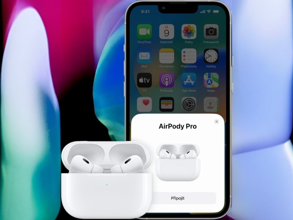 iPhone 13 Pro s iOS 16 a AirPods Pro během párování s dialogovým oknem na displeji. Obrázek ilustruje snadný proces připojení AirPods k iPhonu. iPhone 13 Pro s iOS 16 a AirPods Pro během párování s dialogovým oknem na displeji. Obrázek ilustruje snadný proces připojení AirPods k iPhonu.