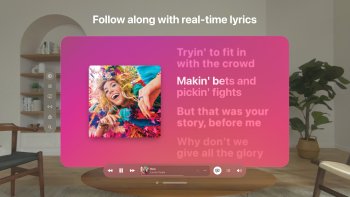 Pomocí aplikace Apple Music mohou posluchači sledovat své oblíbené skladby s texty v reálném čase a pomocí přehrávače MiniPlayer umístit malý jukebox kamkoli ve svém prostoru.