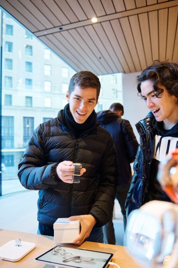 Otevření nového centra Apple Pacific ve Vancouveru