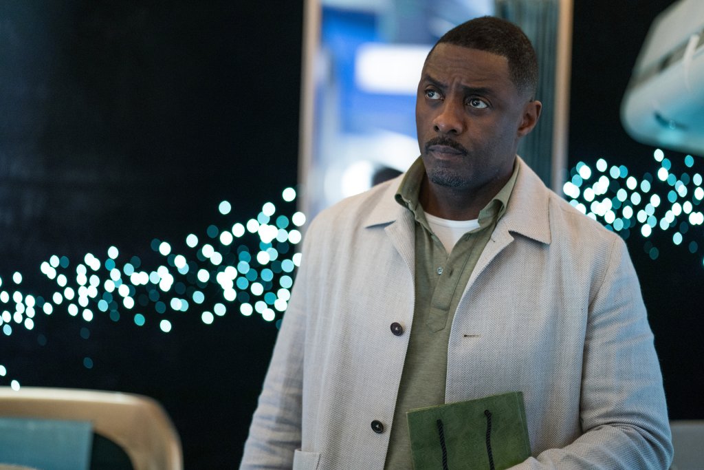 Idris Elba z&iacute;skal nominaci na Emmy za Nejlep&scaron;&iacute;ho herce v dramatick&eacute;m seri&aacute;lu za svůj v&yacute;kon v seri&aacute;lu Hijack.