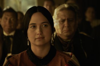 Hvězda filmu Killers of the Flower Moon Lily Gladstone se zapsala do historie jako první indiánka nominovaná na cenu pro nejlepší herečku.