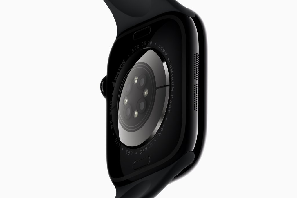 Inovativní kovová zadní část Apple Watch Series 10 elegantně integruje anténu přímo do těla hodinek, čímž spojuje dvě vrstvy v jediný celek pro zajištění hladšího a modernějšího designu. Inovativní kovová zadní část Apple Watch Series 10 elegantně integruje anténu přímo do těla hodinek, čímž spojuje dvě vrstvy v jediný celek pro zajištění hladšího a modernějšího designu.