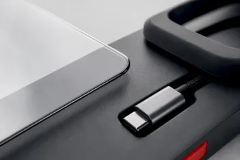 Udržitelně a úsporně: český průvodce prémiovým příslušenstvím pro Apple