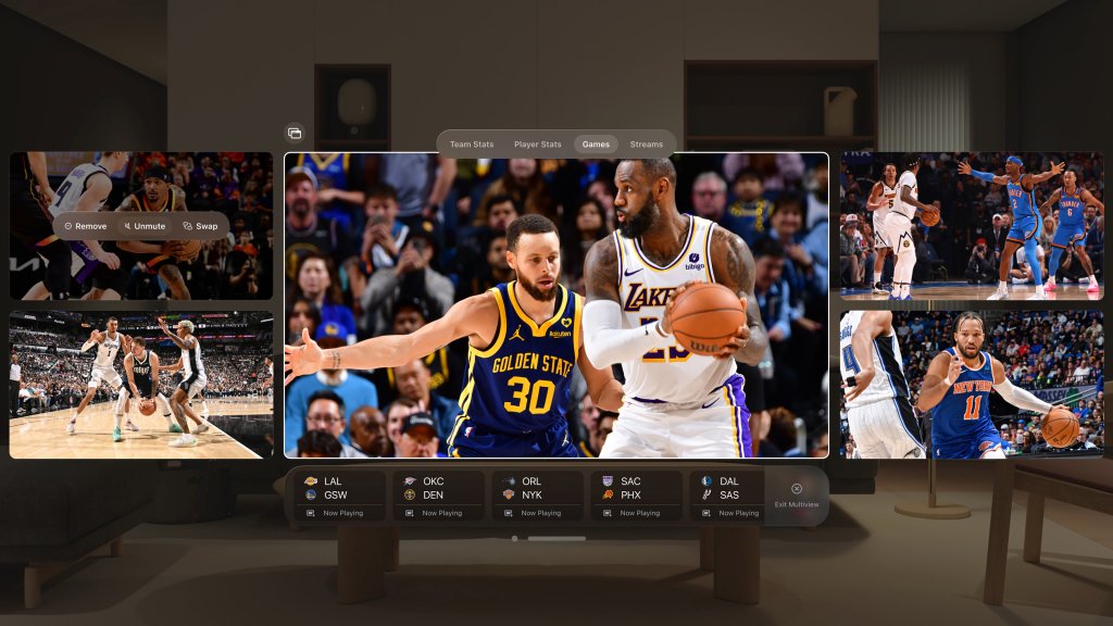 S aplikac&iacute; NBA na Apple Vision Pro mohou basketbalov&iacute; fanou&scaron;ci současně streamovat až pět z&aacute;pasů živě nebo na vyž&aacute;d&aacute;n&iacute; a snadno měnit jejich pořad&iacute; v r&aacute;mci sv&eacute;ho prostoru.