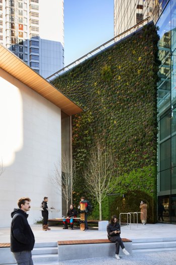 Otevření nového centra Apple Pacific ve Vancouveru