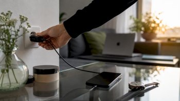 Samsung AFC Adaptive Fast Charging: průvodce 2026