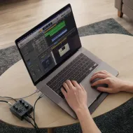 Spigen SlimFold LD201-S8 stojánek na notebook a tablet do 16" Space Grey