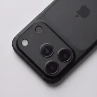 Tech-Protect Camalloy Fit+ ochranný kryt fotoaparátu pro iPhone 18 Pro – černý