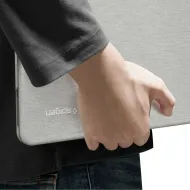 Kryt Spigen Urban Fit pro MacBook Neo 13