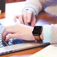 Řemínek Tech-Protect LeatherFit Apple Watch Series 6/5/4 a SE (40mm)