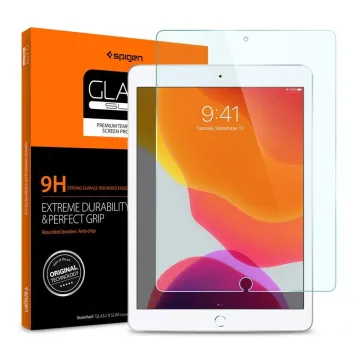 Ochranné tvrzené sklo Spigen GLAS.tR SLIM na Apple iPad 10,2" (2019/2020/2021)