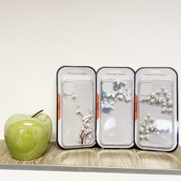 Silikonový kryt s květy telONE Floral Trees na iPhone 11 Silikonový kryt s květy telONE Floral Trees na iPhone 11